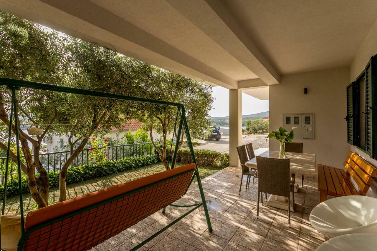 רוגוזניצה Villa Rogoznica מראה חיצוני תמונה