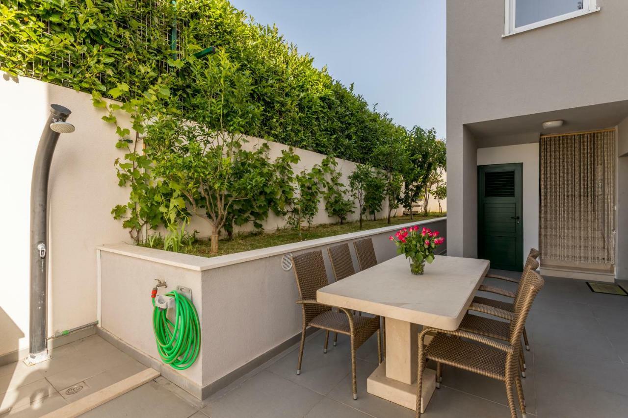 רוגוזניצה Villa Rogoznica מראה חיצוני תמונה